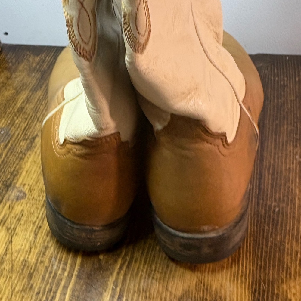 Ariat Tan‎ And Cream Cowboy Boots Size 7.5 B - Picture 7 of 9